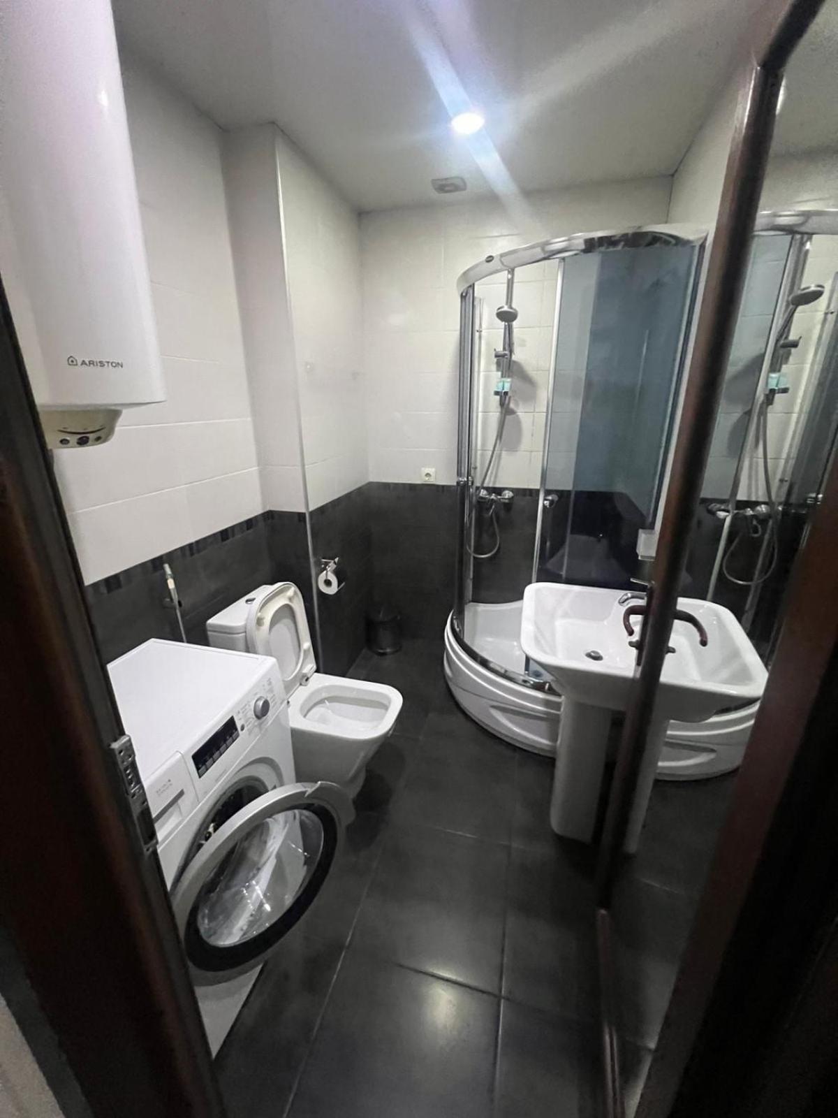 Seaview Panoramic Apartments Orbi Sea Towers Batumi Zewnętrze zdjęcie