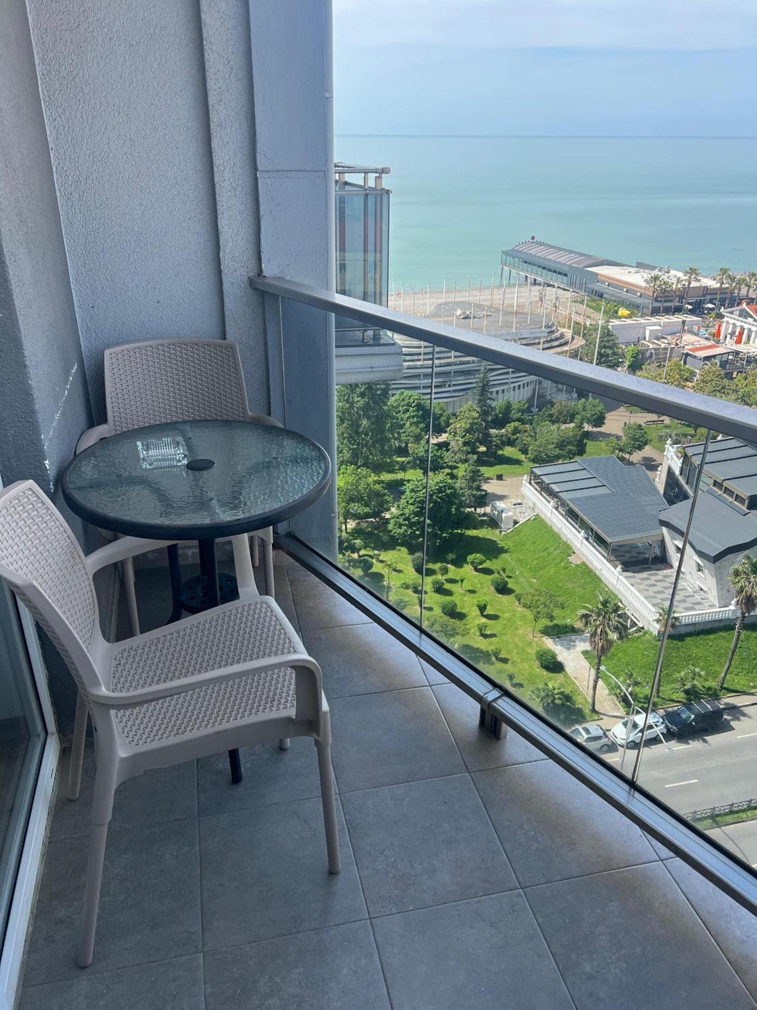 Seaview Panoramic Apartments Orbi Sea Towers Batumi Zewnętrze zdjęcie